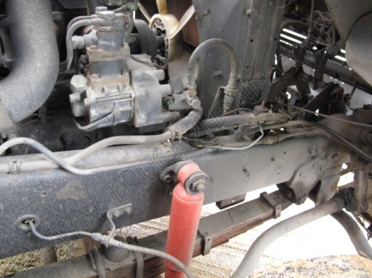 รถบรรทุก 10 ล้อบรรทุก  ยี่ห้อ HINO  180 แรงม้า