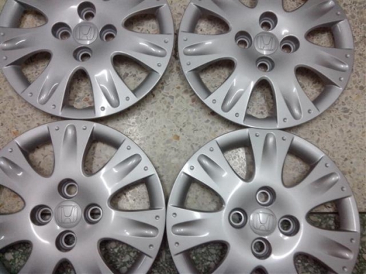 ฝาครอบล้อกะทะ Honda Brio ขอบ14 พร้อมน๊อต ใหม่