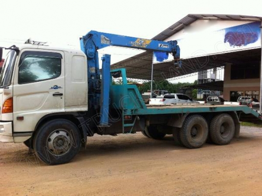 รถบรรทุก 10 ล้อท้ายลาด ติดเครน 3 ตัน ยี่ห้อ HINO
