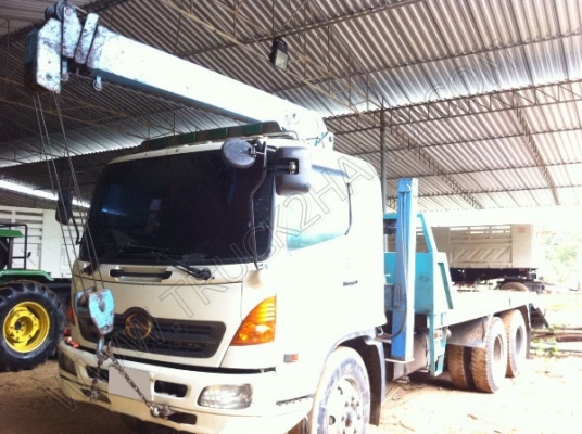 รถบรรทุก 10 ล้อท้ายลาด ติดเครน 3 ตัน ยี่ห้อ HINO