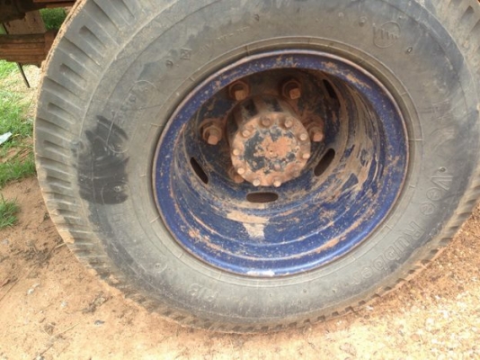 ขาย 6ล้อ TOYOTA DYNA BU91 115HP เครื่องเดิม 115 แห้งดี แรงดี ช่วงล่างใหญ่ คัสซีดีไม่ผุไม่ดาม ติดFหน้า-หลัง กระบะพื้นไม้คอกไม้สภาพดี ไม่หัก ยาว4.30ม. ยาง8.25ดี6เส้น หัวเดิมภายในสวย คอนโซลครบ พร้อมใช้ พร้อมลุยงาน ราคาต่อรองได้ครับ