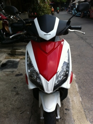Honda airbrade ปี49 เครื่องดี สีสวย แม็กแต่ง