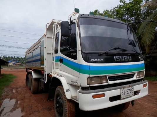 10ล้อดั้มISUZU DECA 270ปี ดั้มมิเนียม แม่ลูกๆ3คาน(เหล็ก)