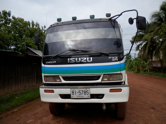 10ล้อดั้มISUZU DECA 270ปี ดั้มมิเนียม แม่ลูกๆ3คาน(เหล็ก) 10ล้อดั้มISUZU DECA 270ปี ดั้มมิเนียม แม่ลูกๆ3คาน(เหล็ก)