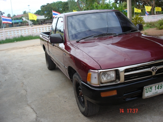 รถสวยราคาเบาๆ บางๆทั้งคัน แอร์ เครื่องดีมาก ห้องเครื่องเดิมๆ