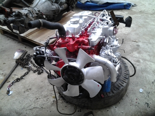 ขายเครื่องมาสด้า ดีเซล 2500 4x4 พร้อมเกียร์