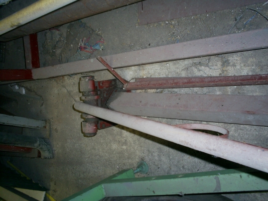 กรรไกรตัดเหล็กฉาก หนา 3 มม.