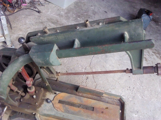 เครื่องเลื่อยตัดเหล็กใหญ่ HERO ขนาดใบเลื่อย16นิ้วขนาดยาว