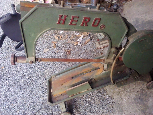 เครื่องเลื่อยตัดเหล็กใหญ่ HERO ขนาดใบเลื่อย16นิ้วขนาดยาว