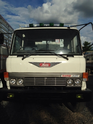 ขาย10ล้อHINO ซูโม่220แรงยาว6เมตรพร้อมระบบ ลากลูก ขาย10ล้อHINO ซูโม่220แรงยาว6เมตรพร้อมระบบ ลากลูก