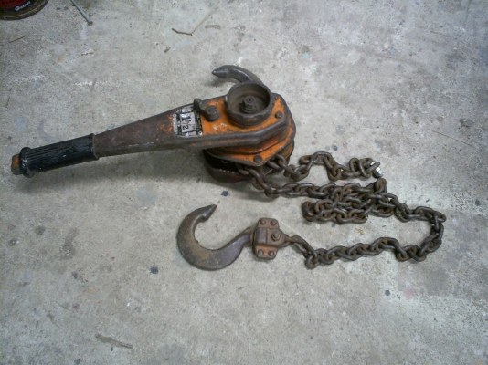 รอกโซ้ แบบมือโยก 1.5 ตัน VITAL