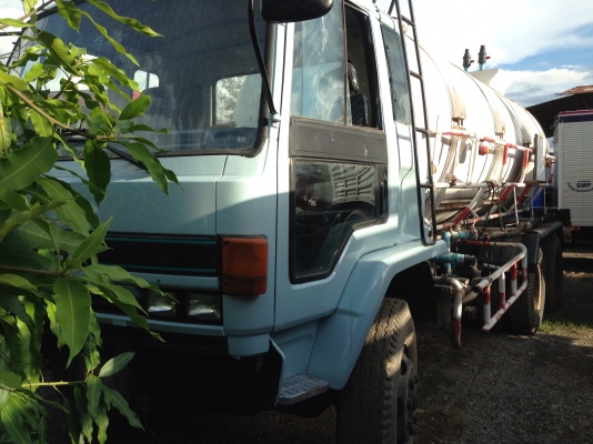 ขาย10ล้อRocky195 คัตซีใหญ่พร้อมถังน้ำ14000ลิตร