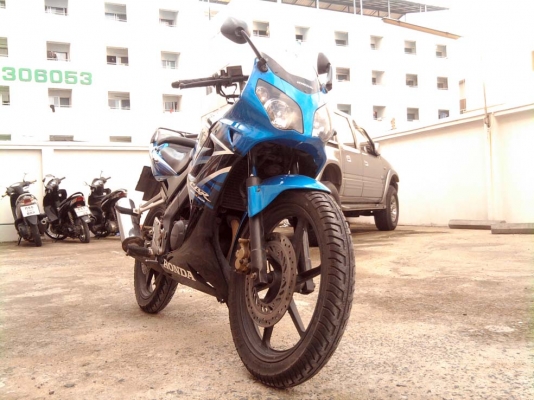 ขออนุญาติขาย  HONDA CBR 150 CC. มือเดียว ไมล์เหลือง ลายไฟ สตา์ร์ทมือ สภาพนางฟ้า