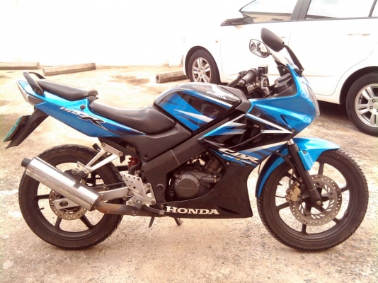 ขออนุญาติขาย HONDA CBR 150 CC. มือเดียว ไมล์เหลือง ลายไฟ สตา์ร์ทมือ สภาพนางฟ้า ขออนุญาติขาย HONDA CBR 150 CC. มือเดียว ไมล์เหลือง ลายไฟ สตา์ร์ทมือ สภาพนางฟ้า