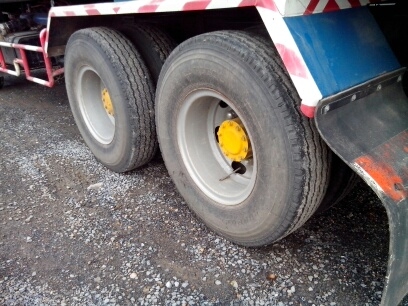 10ล้อเพลาเดียวFVM 230HPบรรทุกน้ำมัน 10ล้อเพลาเดียวFVM 230HPบรรทุกน้ำมัน