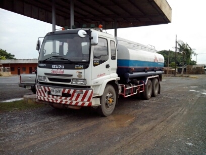 10ล้อเพลาเดียวFVM 230HPบรรทุกน้ำมัน