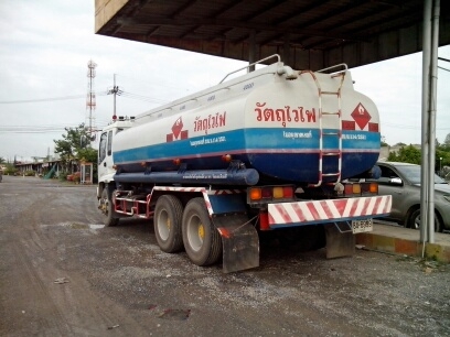 10ล้อเพลาเดียวFVM 230HPบรรทุกน้ำมัน 10ล้อเพลาเดียวFVM 230HPบรรทุกน้ำมัน