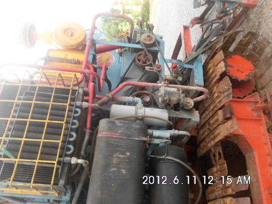 รถเกี่ยวข้าว วิชาญการช่าง 250000