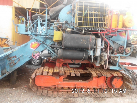 รถเกี่ยวข้าว วิชาญการช่าง 250000