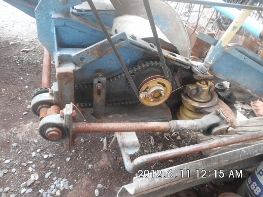 รถเกี่ยวข้าว วิชาญการช่าง 250000