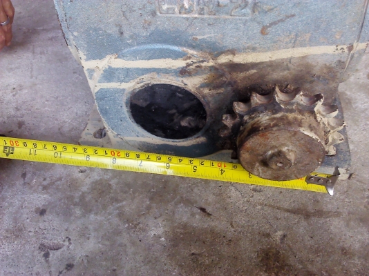 เกียร์ทด 1ต่อ 50 ของ MITSU เปีนชนิดแบบเฟื่องเล็กกับเฟื่องใหญ่ โครงสร้างเหล็กขึ้นรูป