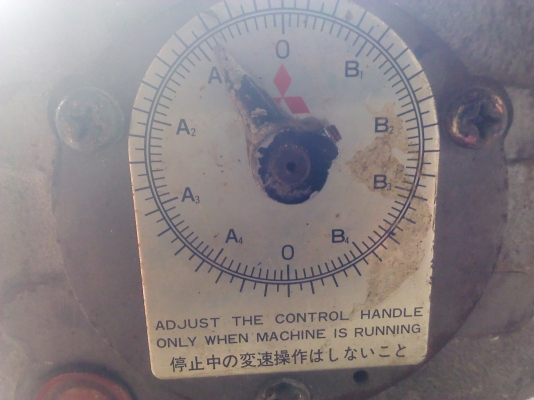 เหลือ1ตัว เกียร์ทดรอบ MITSUBISH Iแบบปรับรอบได้ขณะใช้งานด้วยการหมุนแป้นปรับรอบ(มี3ตัว)