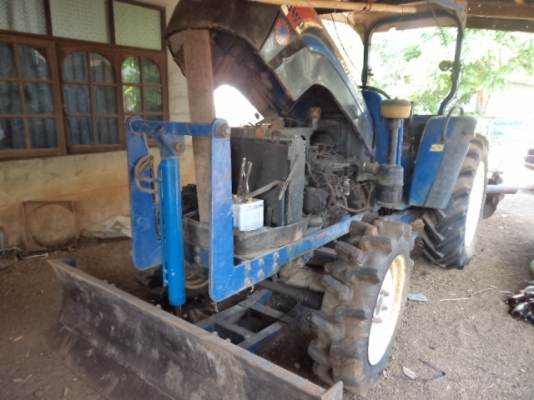 ขายรถไถ2เพลาEURO55DI 4WD อุปกรมีดันหน้า ผานหลัง ผาน4 ครบพร้อมใช้