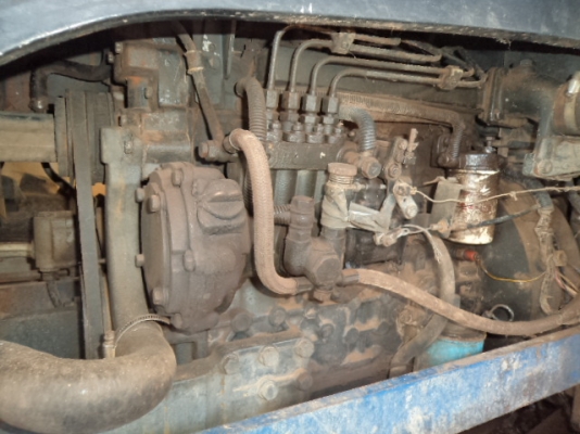 ขายรถไถ2เพลาEURO55DI 4WD อุปกรมีดันหน้า ผานหลัง ผาน4 ครบพร้อมใช้