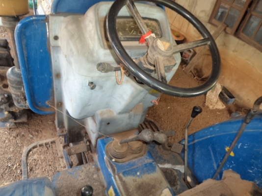 ขายรถไถ2เพลาEURO55DI 4WD อุปกรมีดันหน้า ผานหลัง ผาน4 ครบพร้อมใช้