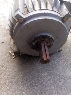 มอเตอร์แบบแรงบิดเยอะรอบช้า950รอบ มิตซูบิชิ 1 แรงม้า 220-380 V. 3 เฟส สภาพใหม่พร้อมใช้ ผ่านการใช้งานมาน้อย(มี 1 ตัว)