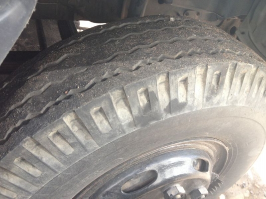 รถฮีโน่ 6 ล้อ 150 แรงม้า ปี 47  สนใจติดต่อ 081 - 6079515