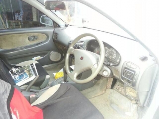 MITSUBISHI LANCER GLXi 1.8 AT ปี 94 รถช่วงล่างดีมากๆครับทำใหม่ทั้งหมดแน่นทุกส่วน เครื่อง 1,800 วางใหม่ๆลงเล่มครบถูกต้องพร้อมโอน ภายในเก๋งคอนโซลสวยครบ แอร์เย็น พวงมาลัยเพาเวอร์ ช่วงล่างดีมากๆไม่มีผุกร่อนเลย ยางสภาพดี 80\% พร้อมใช้งาน เอกสารทะเบียนภาษีครบพร้