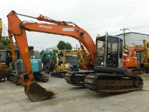 ขายด่วน EX135 -5  ใบแทรค 70  นำเข้าจากญี่ปุ่นยังไม่เคยใช้งานในไทย รถสวยสภาพดี ราคาคุยกันได้จ้า