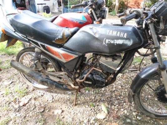 ขายเหมา Yamaza RXZ  2 คัน ราคาถูกๆๆ (เหลือ คันสีแดงครับ)