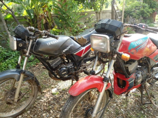 ขายเหมา Yamaza RXZ  2 คัน ราคาถูกๆๆ (เหลือ คันสีแดงครับ)