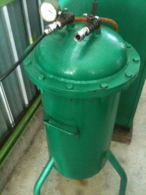 ปั๊มลมตู้เก็บเสียง PUMA 1 HP 75 ลิตร สภาพสมบูรณ์ครับ