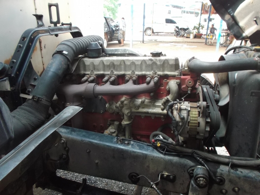 ขายด่วนรถ6ล้อFF3Hเครือง195แรงม้าปี39รถตู้แห้ง