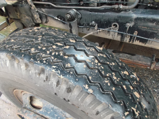 ขายด่วนรถ6ล้อFF3Hเครือง195แรงม้าปี39รถตู้แห้ง