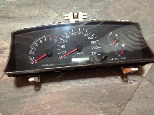 หน้าจอไมล์ toyota altis 2004 เกียร์ธรรมดา (3000)