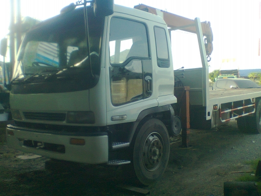 .ขายรถบรรทุกหกล้อพื้นเลียบ อีซูซูเดก้า FTR32S2เครื่อง6HH-1 แน่นดี220 แรงม้าครัชซีสวยใหญ่ตลอดเส้น