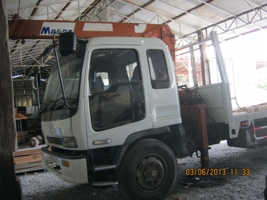 .ขายรถบรรทุกหกล้อพื้นเลียบ อีซูซูเดก้า FTR32S2เครื่อง6HH-1 แน่นดี220 แรงม้าครัชซีสวยใหญ่ตลอดเส้น