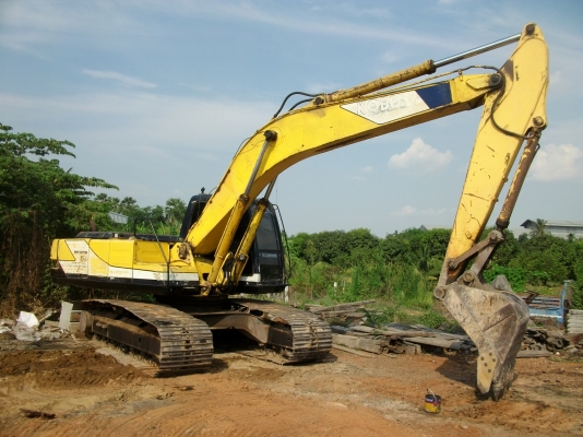 kobelco sk 200 มารค์ ทรี  สภาพพร้อมใช้ เครื่องดี ปัมดี ช่วงล่างเต็ม