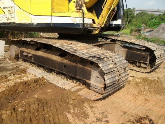 kobelco sk 200 มารค์ ทรี  สภาพพร้อมใช้ เครื่องดี ปัมดี ช่วงล่างเต็ม