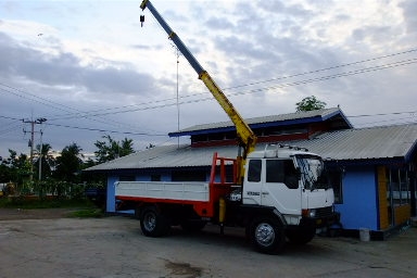 ขายมิดซู เฉินหลง 6D14 เครนเก่านอก 3 ตัน 3 ปอก รถมีประกัน แอร์เย็น