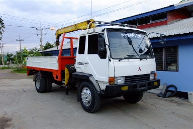 ขายมิดซู เฉินหลง 6D14 เครนเก่านอก 3 ตัน 3 ปอก รถมีประกัน แอร์เย็น