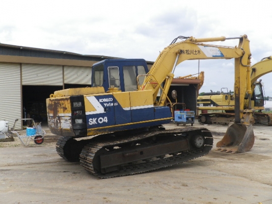 KOBELCO SK 04N2 รถเก่านอกสภาพสวย พร้อมใช้ KOBELCO SK 04N2 รถเก่านอกสภาพสวย พร้อมใช้