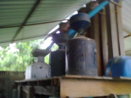 ขายโรงสีขนาดกลาง 1 หัวกระเทาะ 2 ลูกหินอุปกรณ์ครบทุกส่วน 85000 บาท