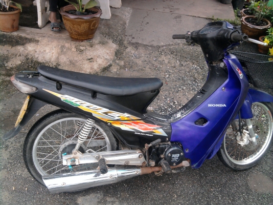 ขายเวพ100ทะเบียนไม่โอน6500ขาดต่อ2ปียังต่อทะเบียนได้