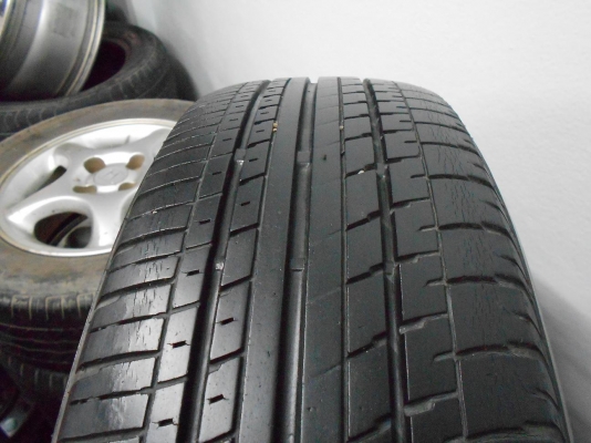 ขายล้อแม็ก Honda jazz ขอบ 15 พร้อมยางบริดสโตนปี 08/เทิร์นได้-ใส่ฟรีค่ะ ขายล้อแม็ก Honda jazz ขอบ 15 พร้อมยางบริดสโตนปี 08/เทิร์นได้-ใส่ฟรีค่ะ