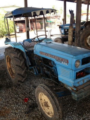 ขายรถไถเล็กHinomoto. E28(ไม่มีข้อเหวี่ยง)